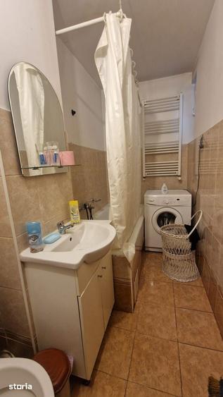 Apartament cu 2 camere decomandat în Cetate