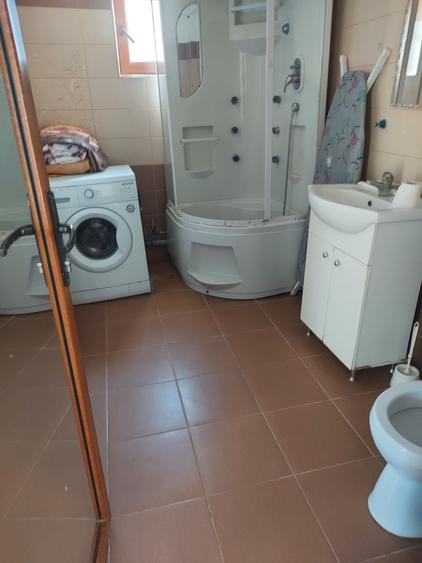 Casă cu 3 camere în Moara