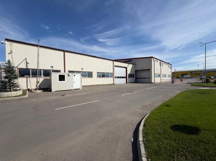 Spațiu industrial, de 350 mp, în Stupini