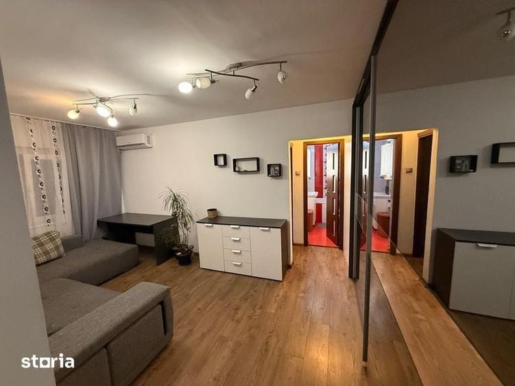 Apartament cu 3 camere în Calea Aradului