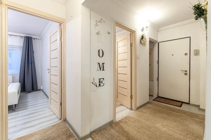 Apartament cu 2 camere decomandat în Craiter