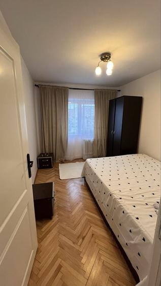 Apartament cu 3 camere decomandat în Rahova