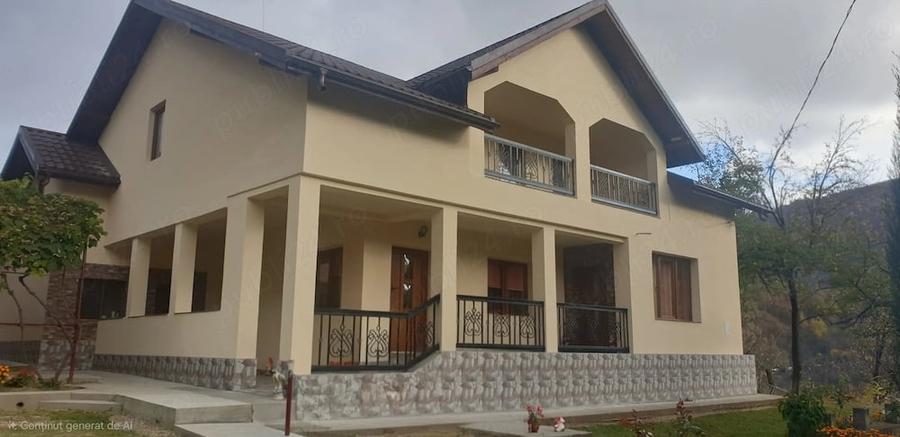 Casă cu Teren 2300 Mp în Central