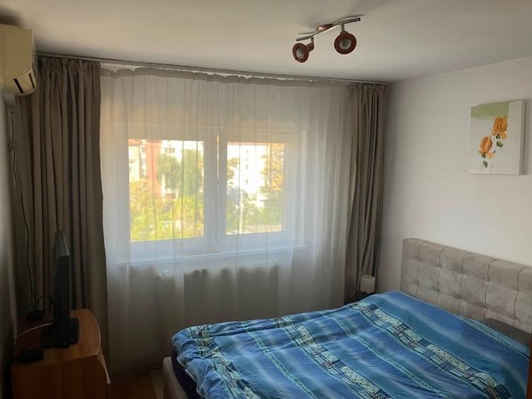 Apartament cu 2 camere decomandat, mobilat în Bucovina