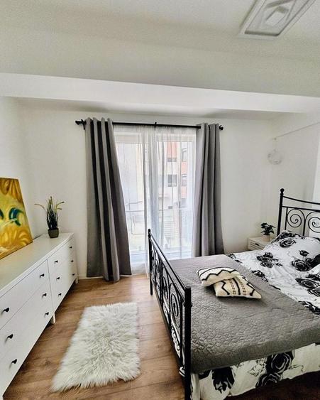 Apartament cu 2 camere, mobilat în Central