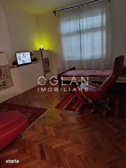 Casă cu 4 camere cu Teren 900 Mp în Valea Aurie