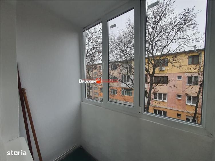 Apartament cu 3 camere nedecomandat în Central