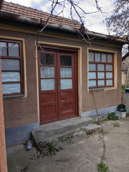 Casă cu 3 camere în Cetariu
