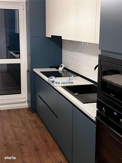 Apartament cu 3 camere, mobilat în Central
