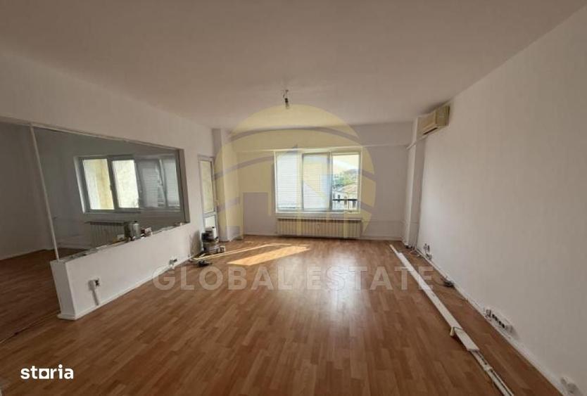 Apartament cu 3 camere decomandat în Alba Iulia