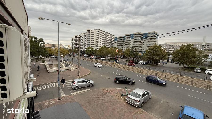 Spațiu comercial, de 260 mp, în Vitan