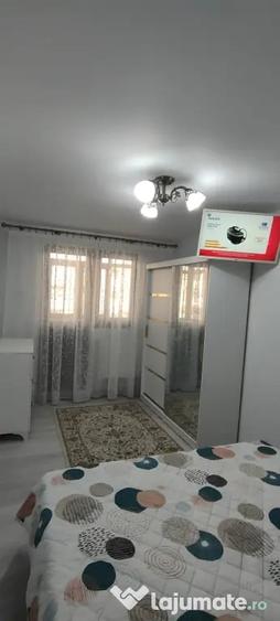 Apartament cu 3 camere semidecomandat în Ultracentral