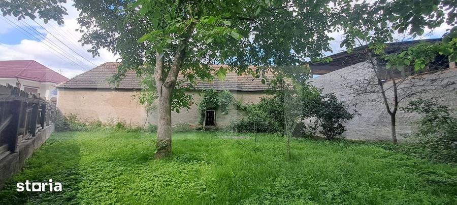 Casă cu 5 camere cu Teren 500 Mp în Beclean