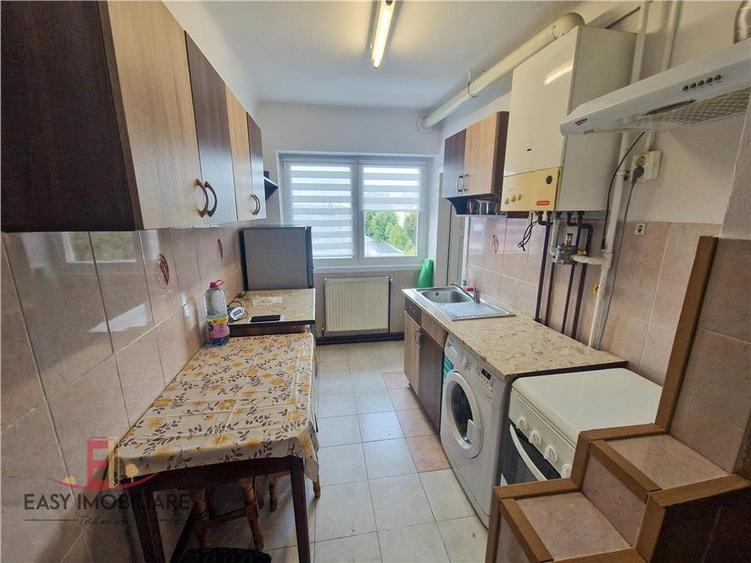 Apartament cu 2 camere semidecomandat în Cornișa
