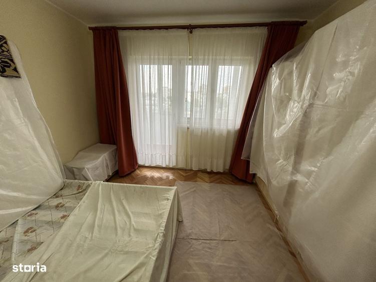 Apartament cu 3 camere decomandat în Micălaca
