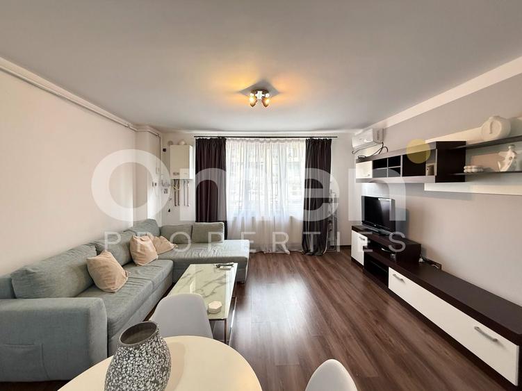 Apartament cu 2 camere nedecomandat, mobilat în Hotvon