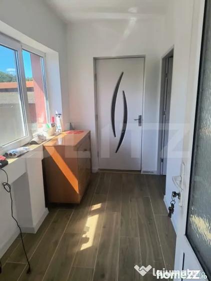 Casă cu 2 camere cu Teren 2000 Mp în Central