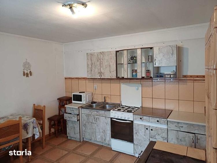 Casă cu 4 camere cu Teren 250 Mp în Central