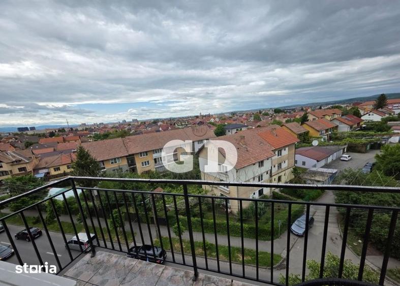 Apartament cu 3 camere decomandat, mobilat în Vasile Aaron