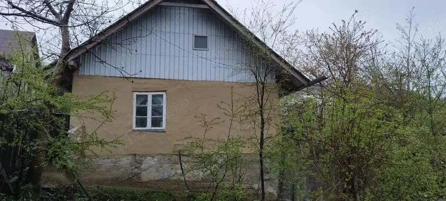 Casă cu 3 camere cu Teren 410 Mp în Cleja