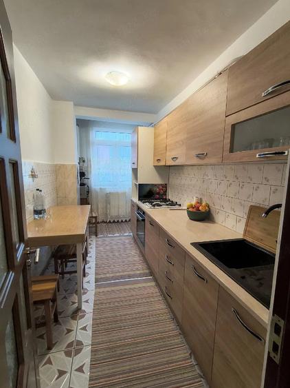 Apartament cu 4 camere decomandat în Ultracentral
