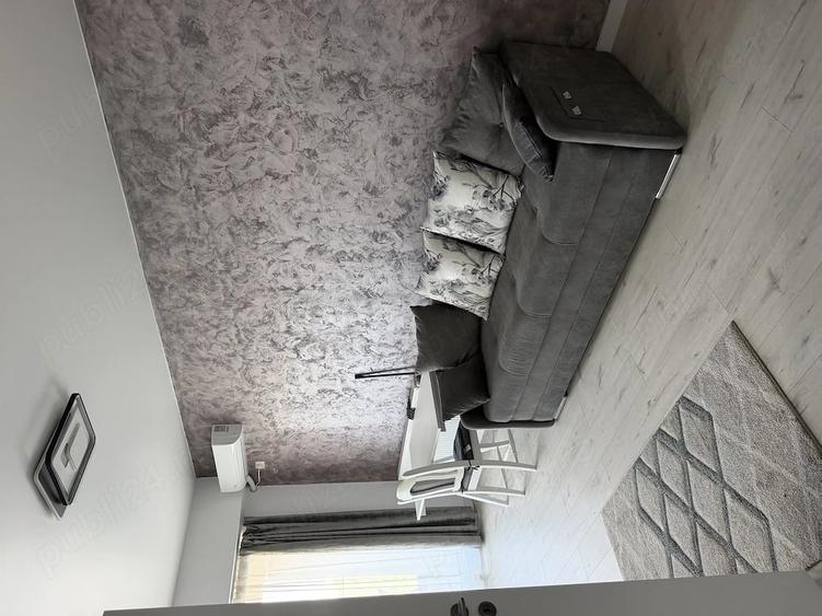 Apartament cu 2 camere decomandat în Timpuri Noi