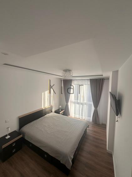 Apartament cu 2 camere semidecomandat, mobilat în Central