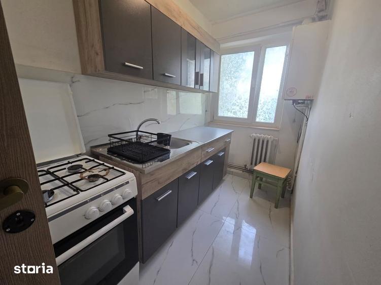 Apartament cu 2 camere semidecomandat în Alexandru cel Bun