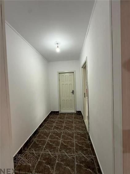 Apartament cu 3 camere decomandat în Brăilei