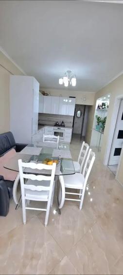 Apartament cu 3 camere decomandat în Militari