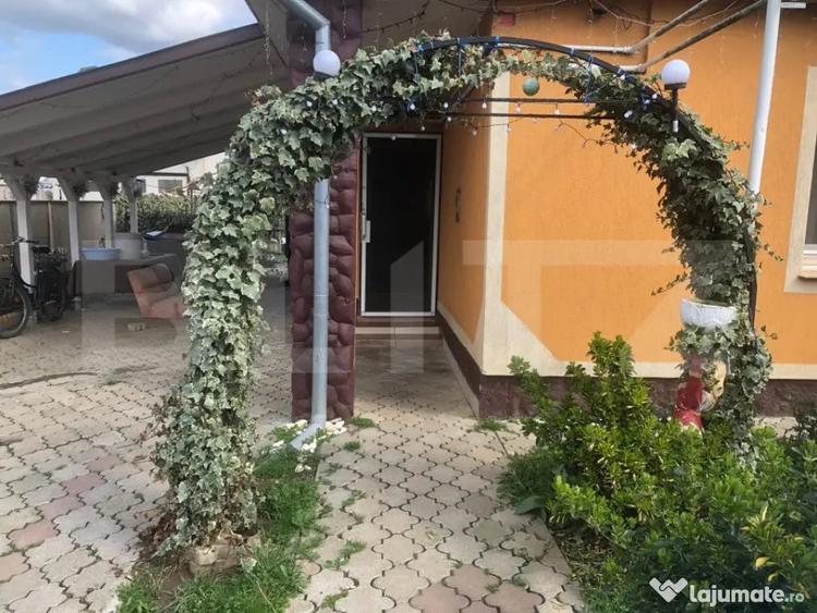 Casă cu 4 camere cu Teren 500 Mp în Carpați 2
