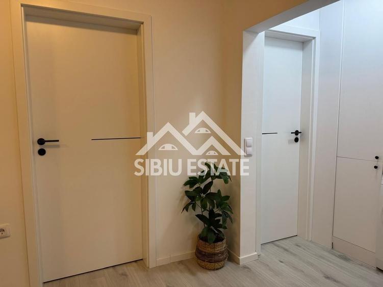 Apartament cu 3 camere decomandat, mobilat în Hipodrom 1