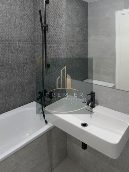 Apartament cu 3 camere decomandat în Aviației