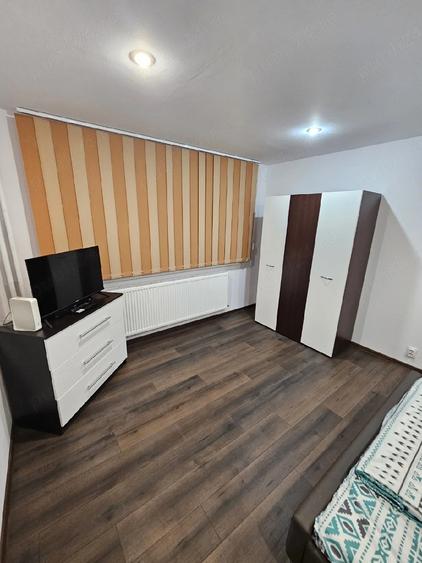 Garsonieră decomandată în Complex Studențesc