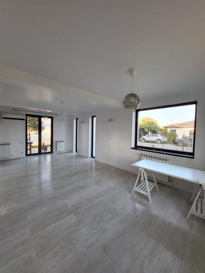 Casă individuală cu 4 camere cu Teren 379 Mp în Balotești