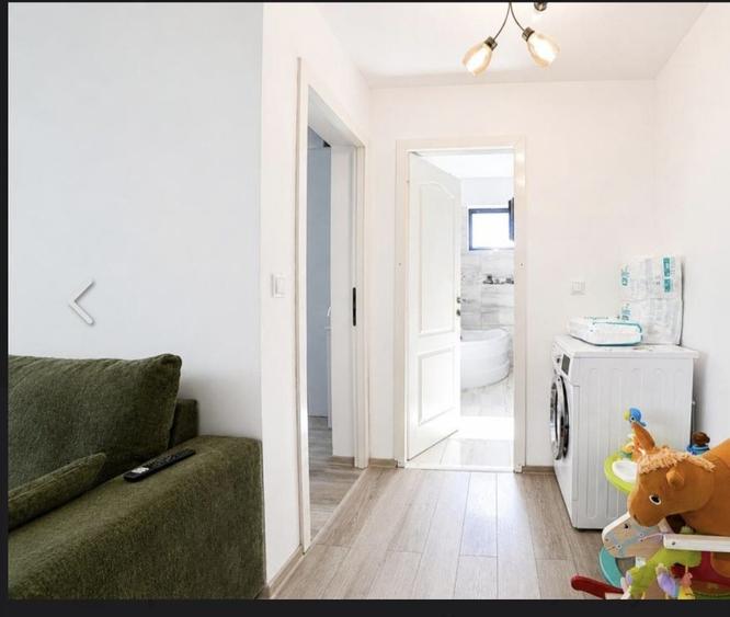 Apartament cu 2 camere decomandat în Ciritei