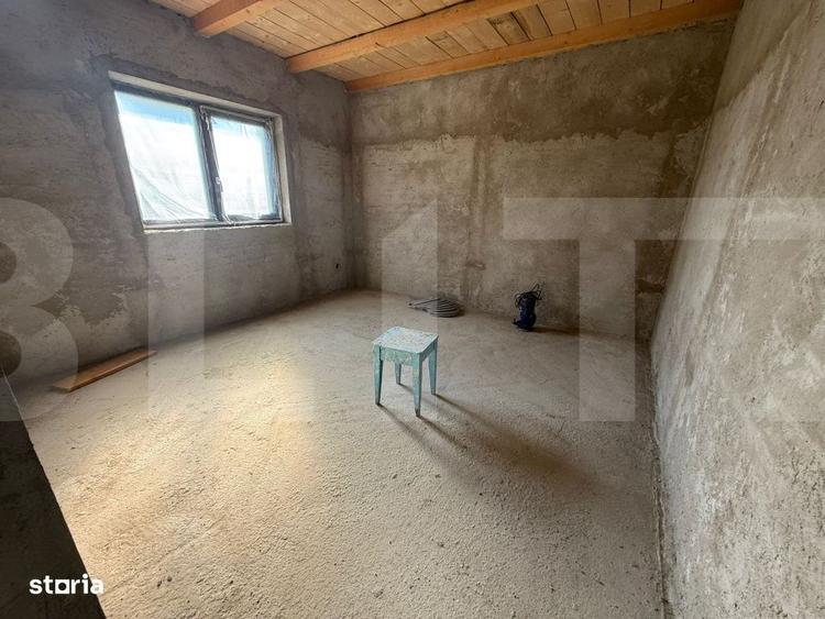 Casă cu 3 camere cu Teren 1200 Mp în Băiceni