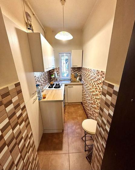 Apartament cu 3 camere decomandat în 1 Mai