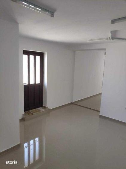 Casă cu 4 camere cu Teren 138 Mp în Blejoi