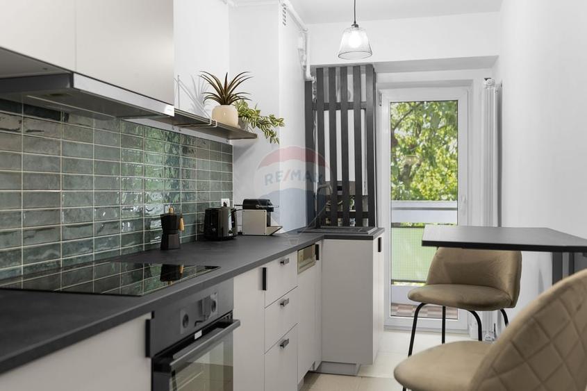 Apartament cu 3 camere, tip Samanta,  Splaiul Praporgescu - 8