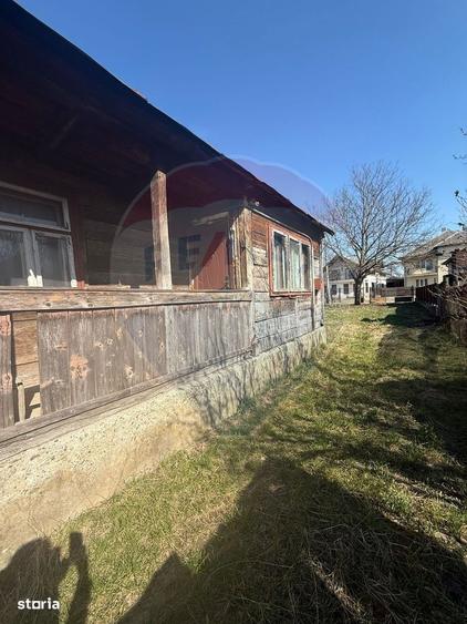 Casă cu 3 camere în Valea Cufundoasă
