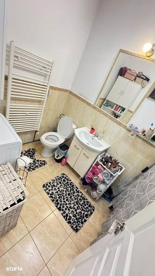 Casă cu 4 camere cu Teren 241 Mp în Central