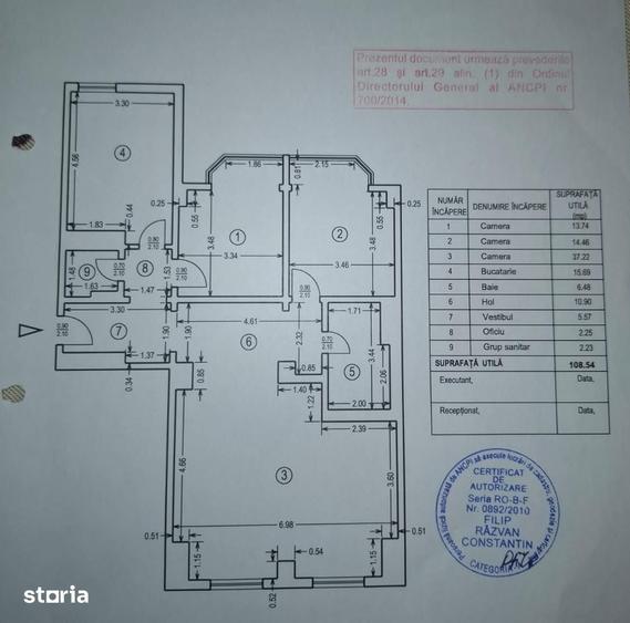 Apartament cu 4 camere decomandat în Decebal