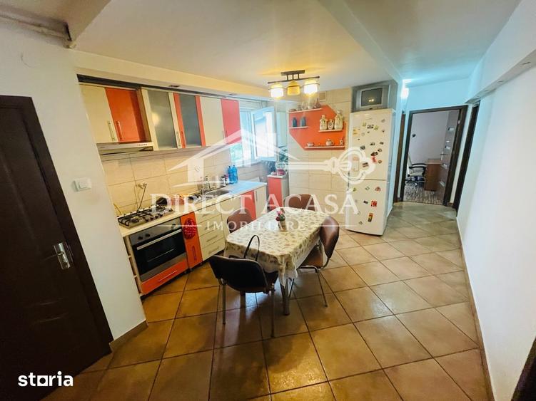 Apartament cu 3 camere în Tudor Vladimirescu