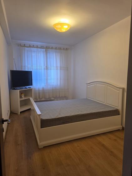 Apartament cu 2 camere semidecomandat în Vârteju