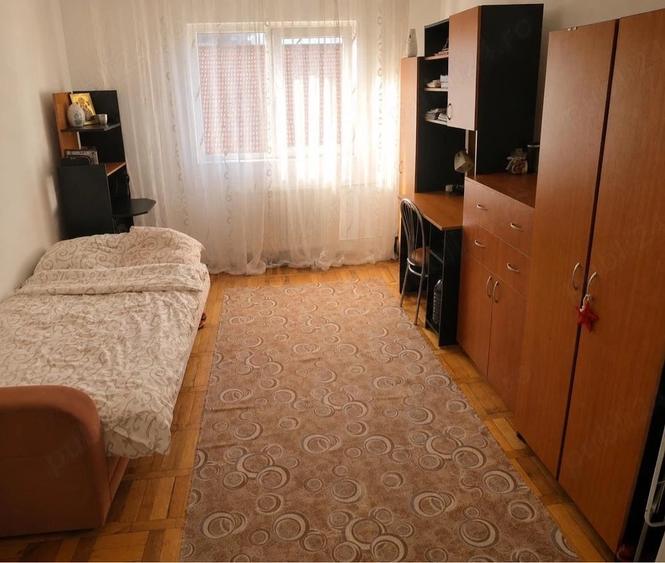 Garsonieră decomandată în Take Ionescu