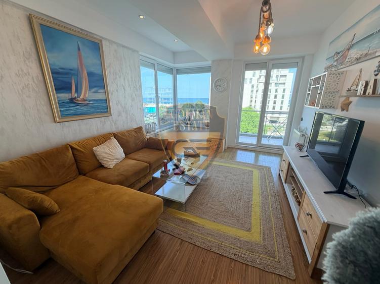 Apartament cu 2 camere decomandat, mobilat în Mamaia