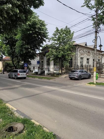 Spațiu comercial, de 381 mp, în Central
