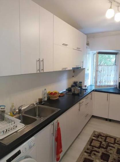 Apartament cu 2 camere decomandat, mobilat în Răcădău