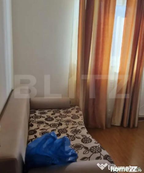 Apartament cu 4 camere decomandat în Fălticeni